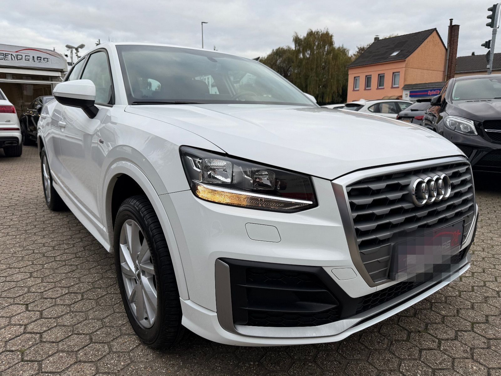 Audi Q2 35 TFSI*AHK*Tempomat*Leder*Navi* foto 7