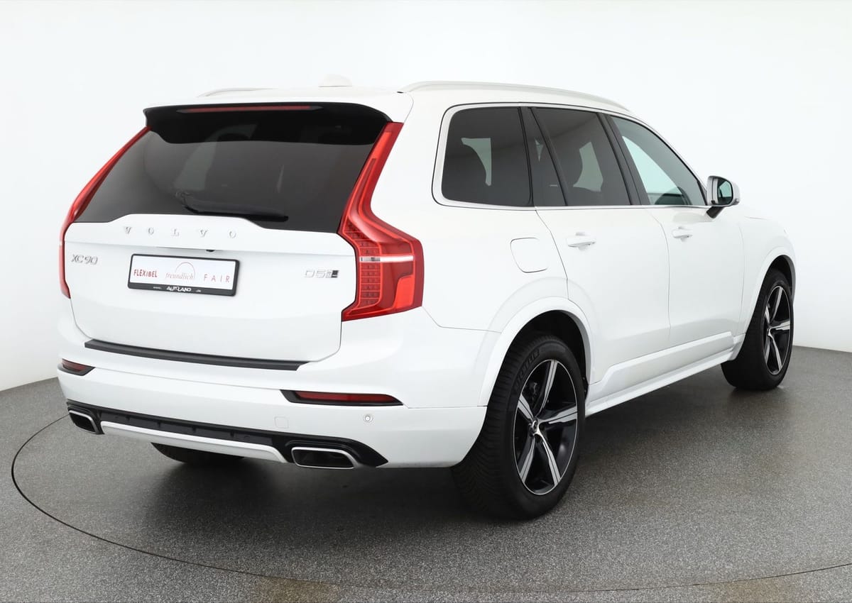 Volvo XC90 D5 R Design AWD LED 7-Sitzer ACC Kamera DAB foto 5