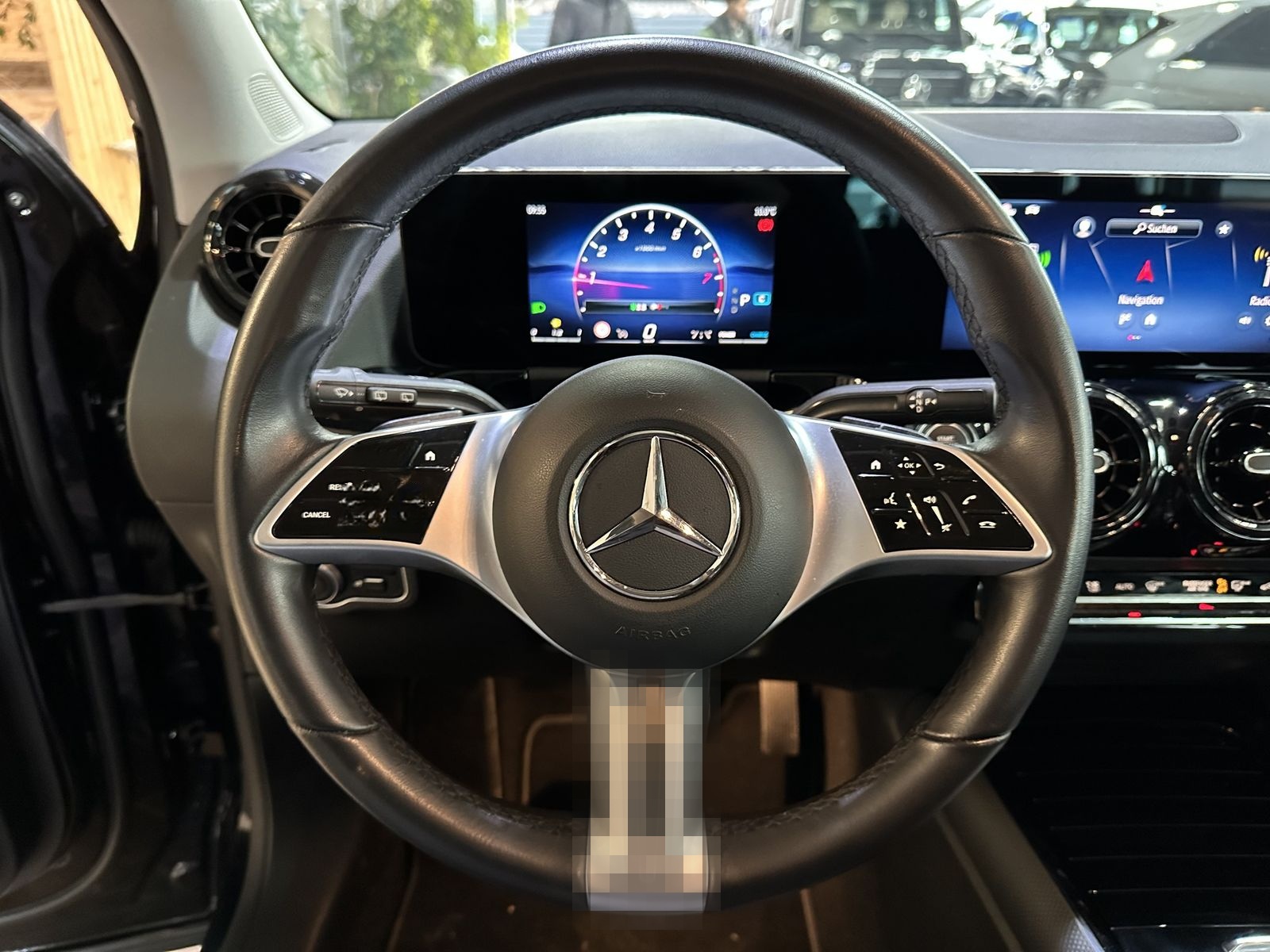 Mercedes-Benz GLA 180 Navi Distr.+ dig.Cockpit R.Cam DAB SHZ foto 13