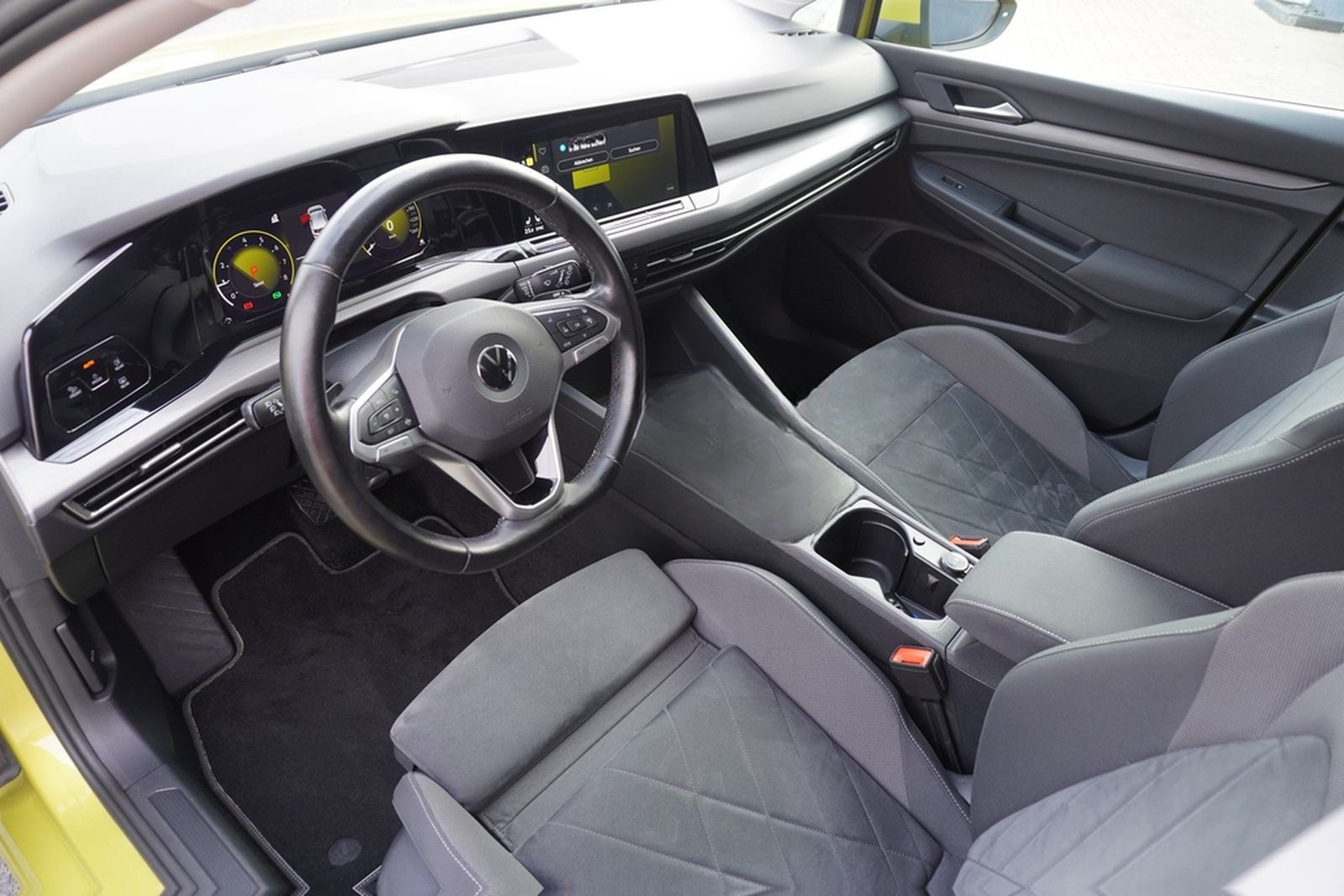 Volkswagen Golf VIII Style 1.5 eTSI DSG LED Navi ACC PDC foto 10