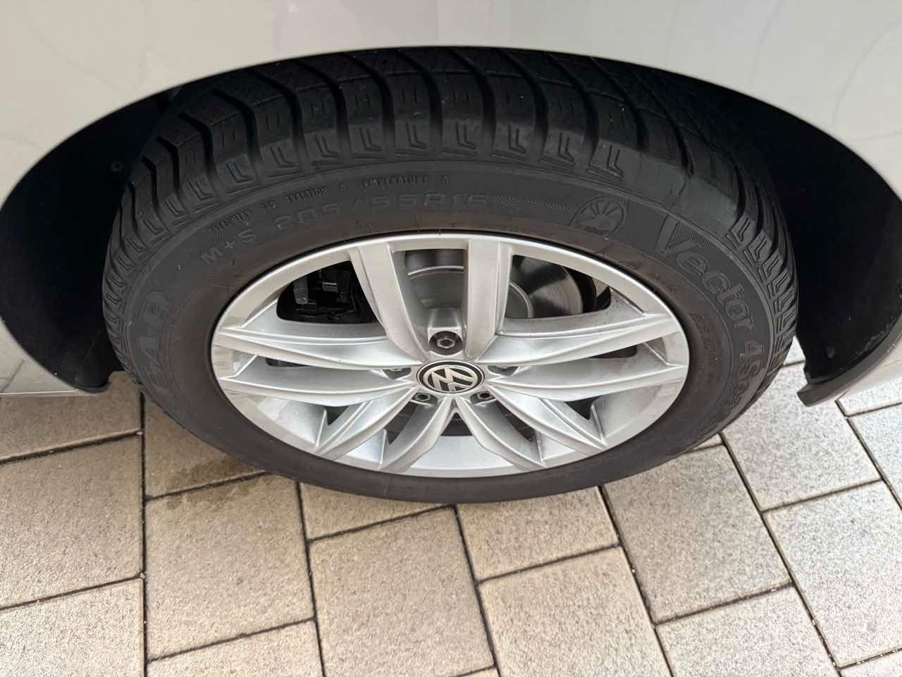 Volkswagen Golf Sportsvan Comfort SH AHK Kamera Automatic foto 6