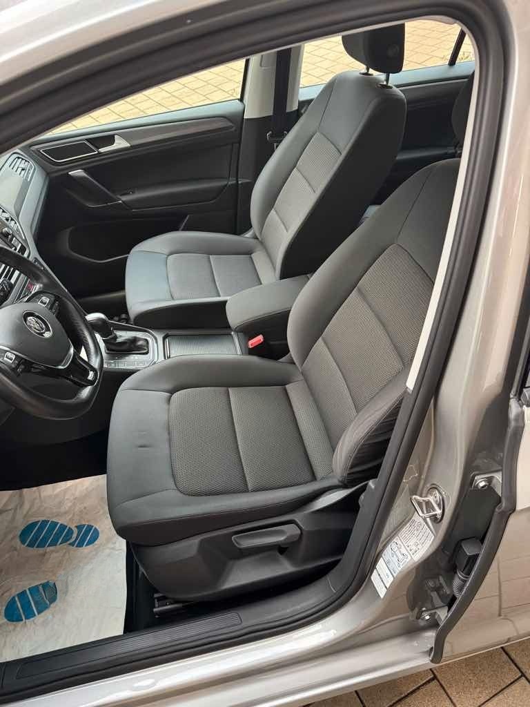 Volkswagen Golf Sportsvan Comfort SH AHK Kamera Automatic foto 8