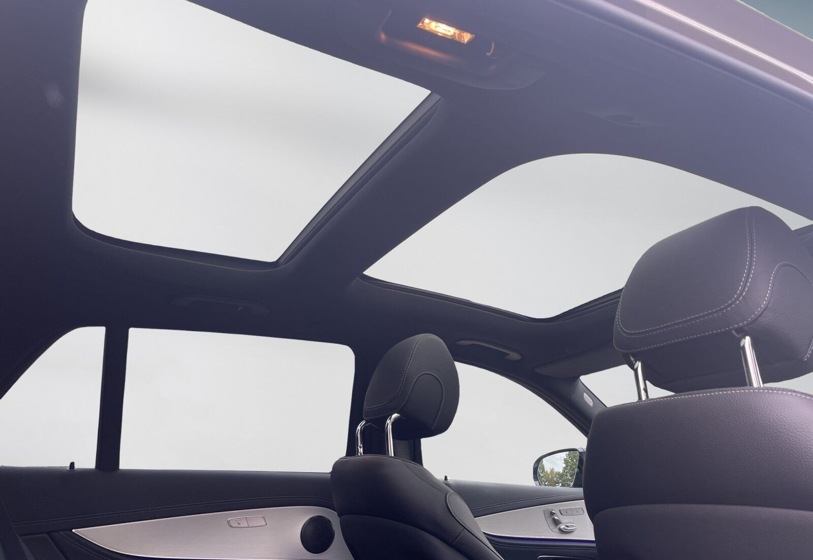 Mercedes-Benz E 220 dT 4M AMG DISTRONIC*PANORAMA*SITZKLIMA*etc foto 20