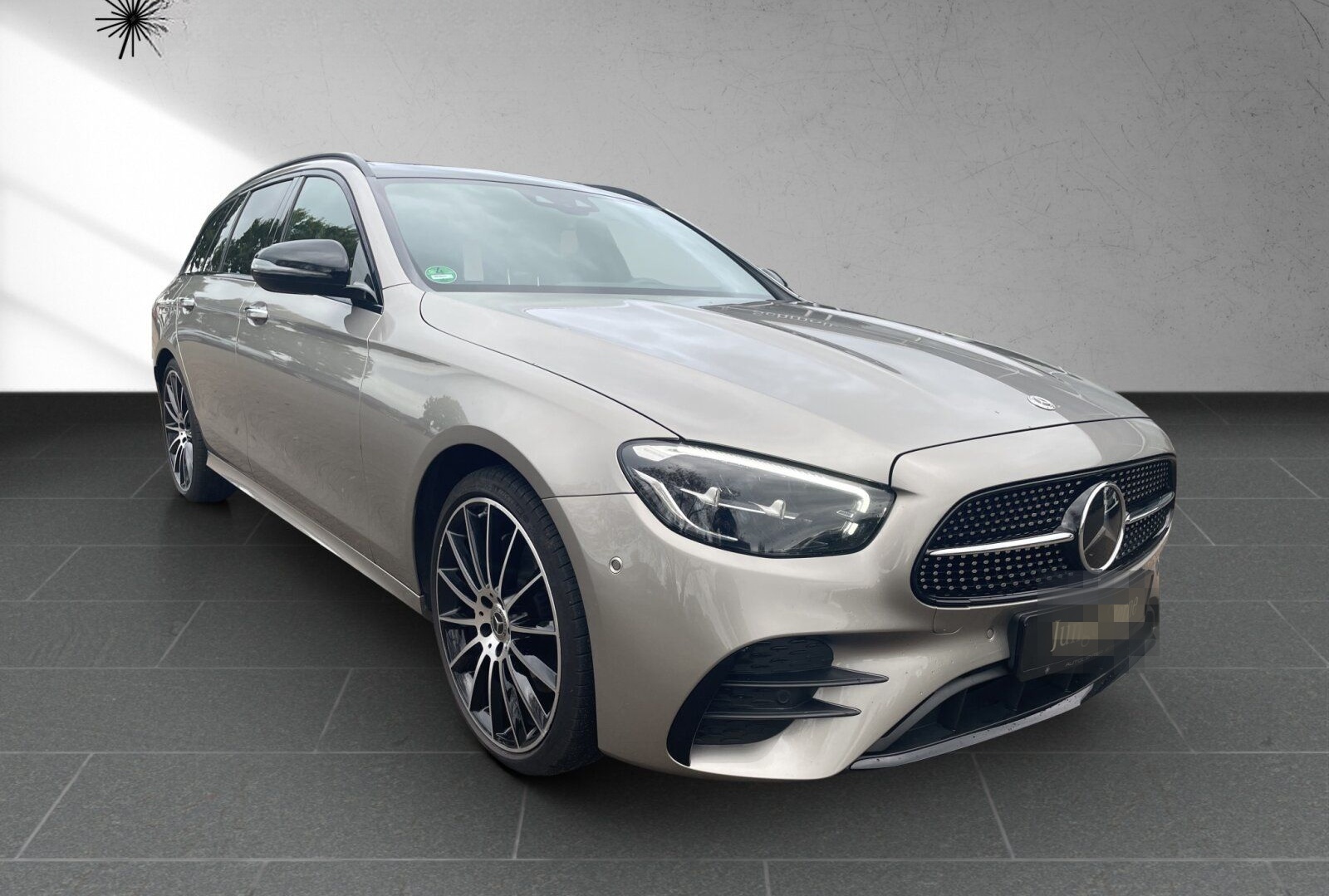 Mercedes-Benz E 220 dT 4M AMG DISTRONIC*PANORAMA*SITZKLIMA*etc foto 8