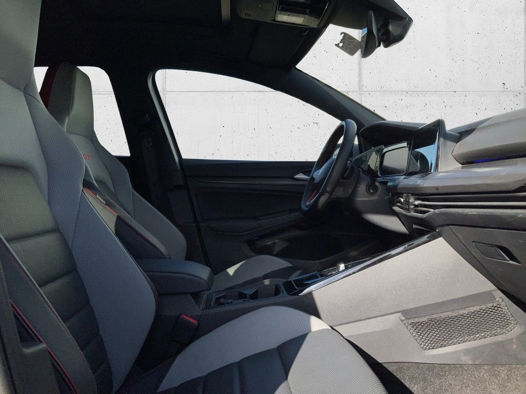 Volkswagen Golf VIII Clubsport 2.0 TSI Pano Navi Leder Harm foto 12