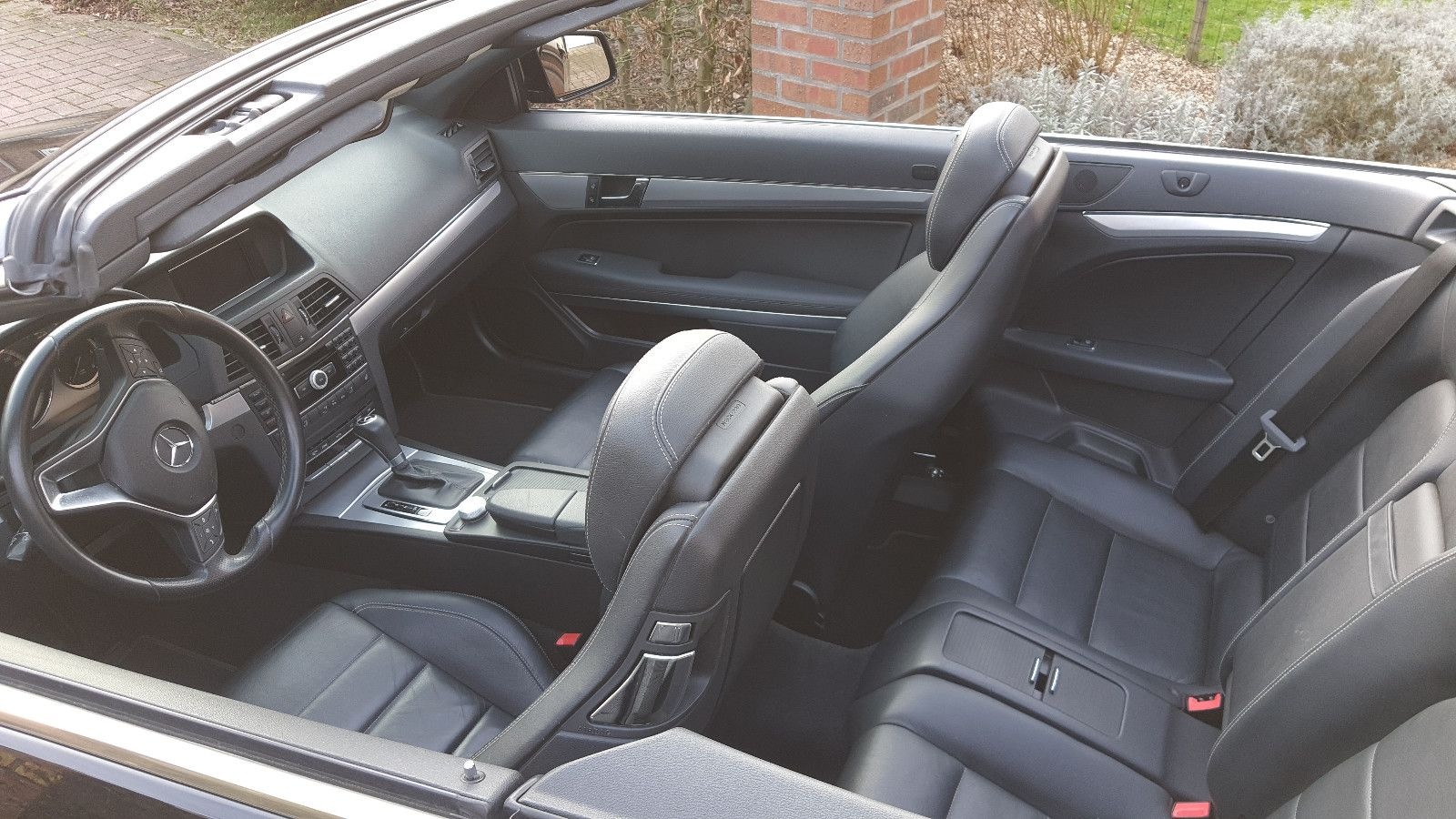 Mercedes-Benz E 220 Cabriolet *Air-Scarf* Air-Cap**  foto 6