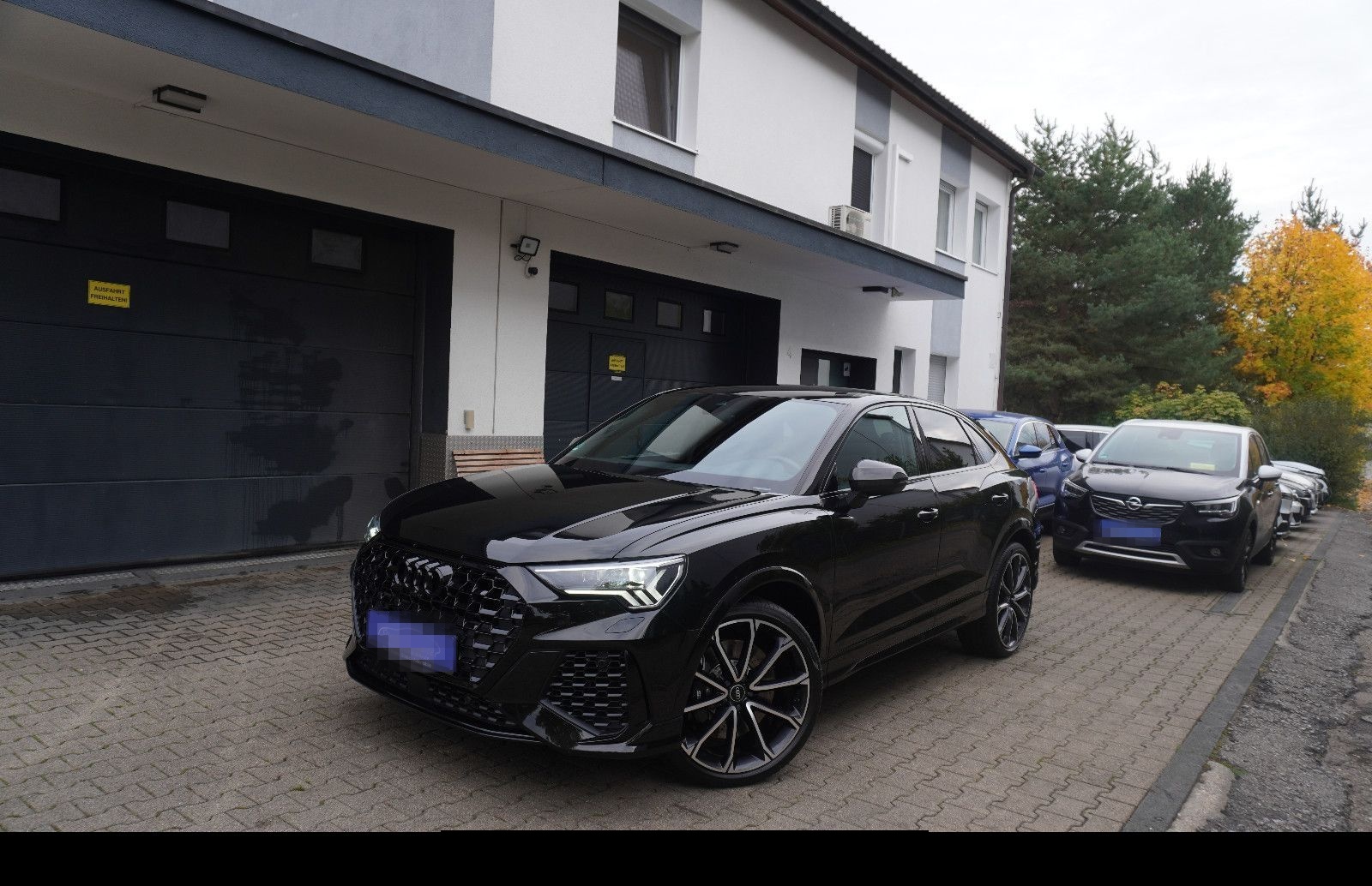 Audi RS Q3 Sportback 2.5 TFSI Quattro LEDER+NAVI+AHK foto 3
