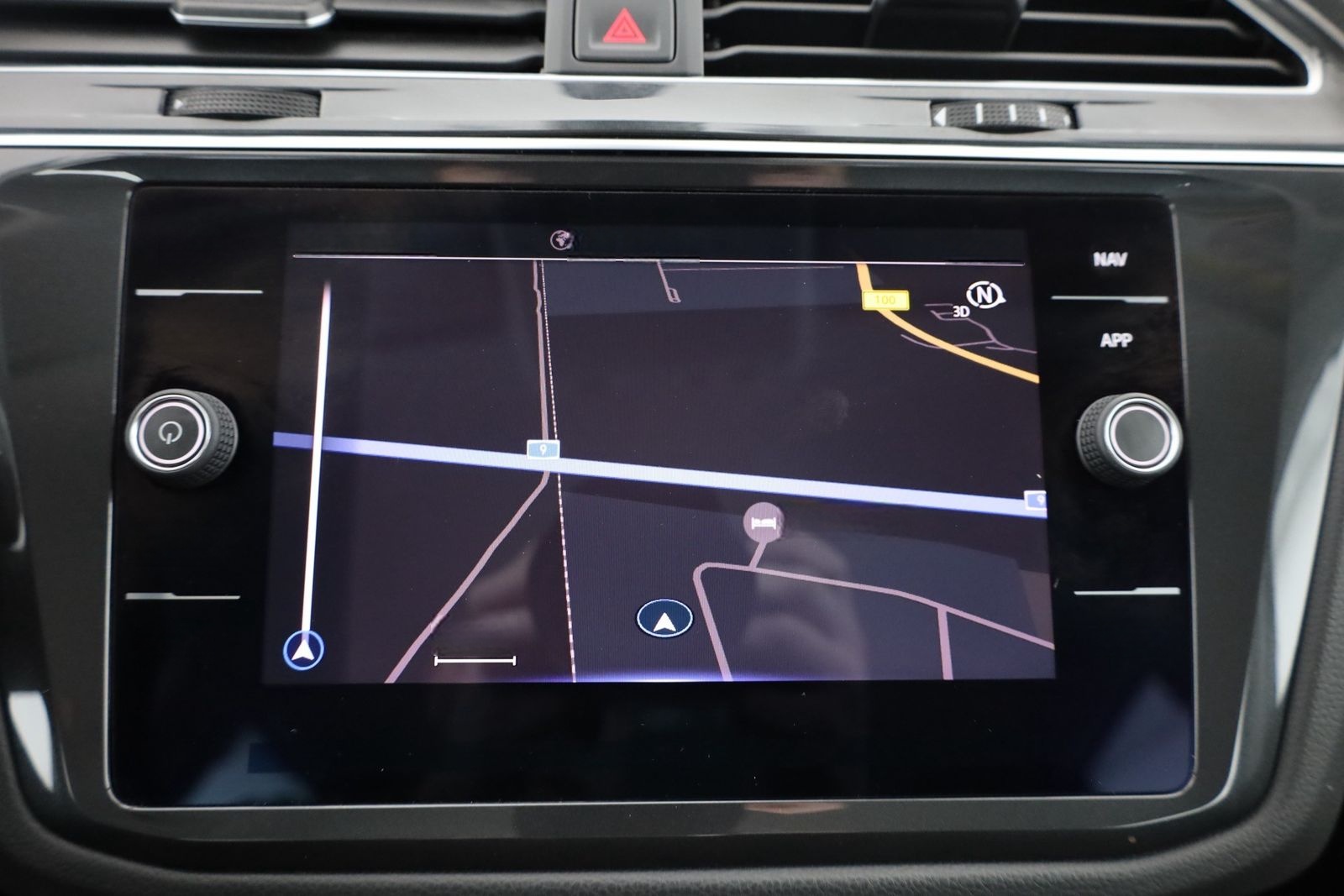 Volkswagen Tiguan 2.0 TDI 4M Elegance LED Navi ACC AHK DAB foto 11