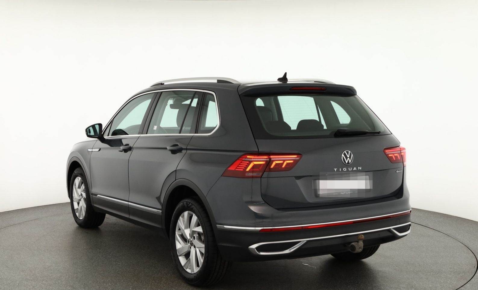 Volkswagen Tiguan 2.0 TDI 4M Elegance LED Navi ACC AHK DAB foto 3