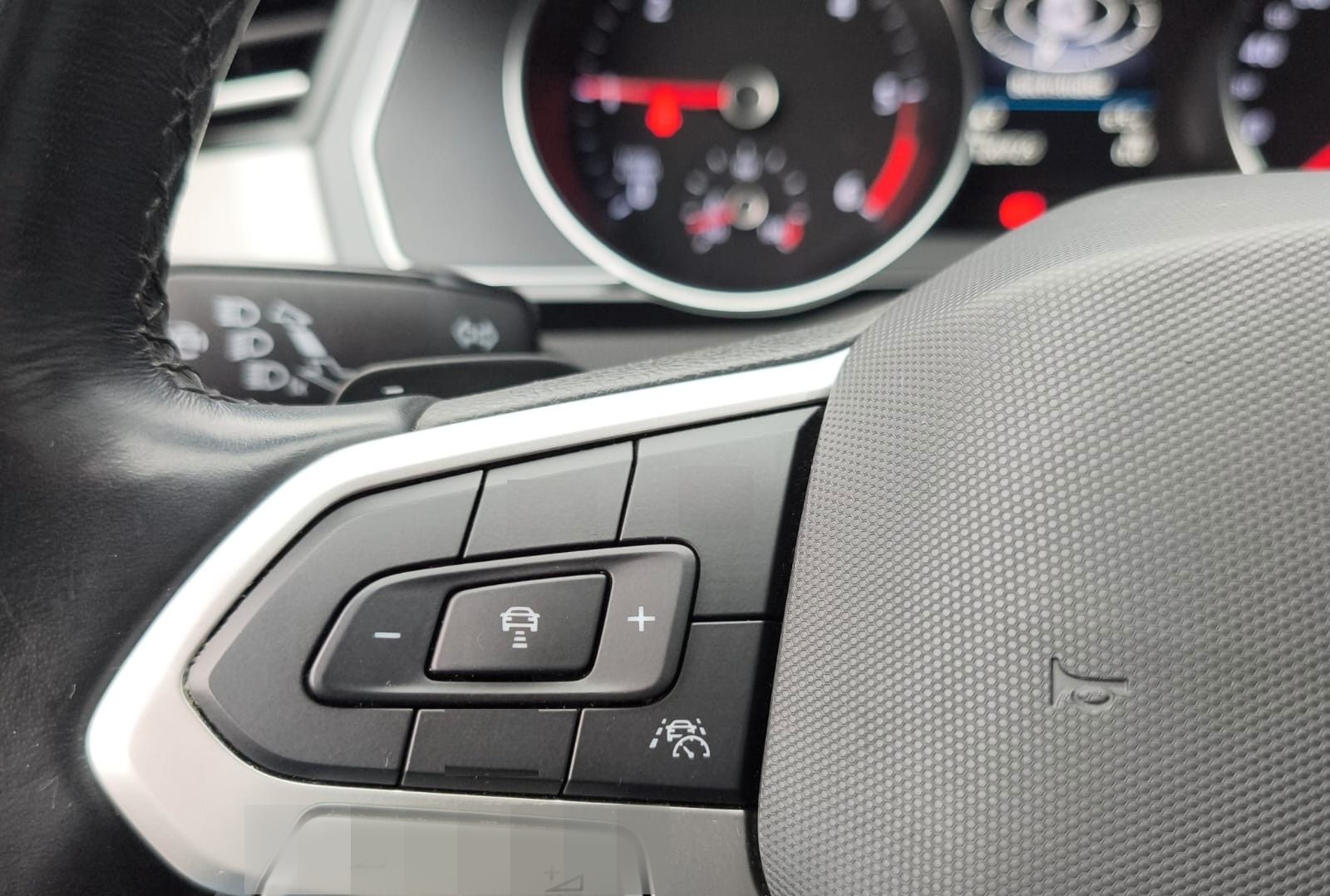 Volkswagen Passat Variant Business/AHK/LED/ACC/RFK foto 23