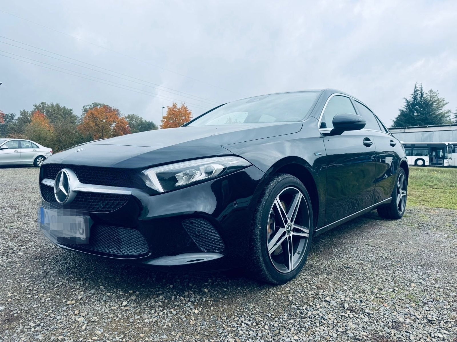 Mercedes-Benz A250 e Edition 19 Limousine foto 2