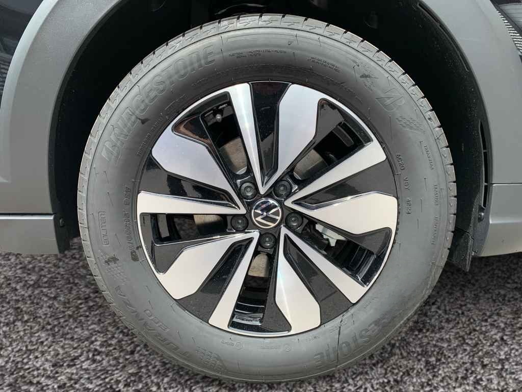 Volkswagen Taigo GOAL 1.0 TSI DSG AHK*CAM*NAV*ACC foto 4