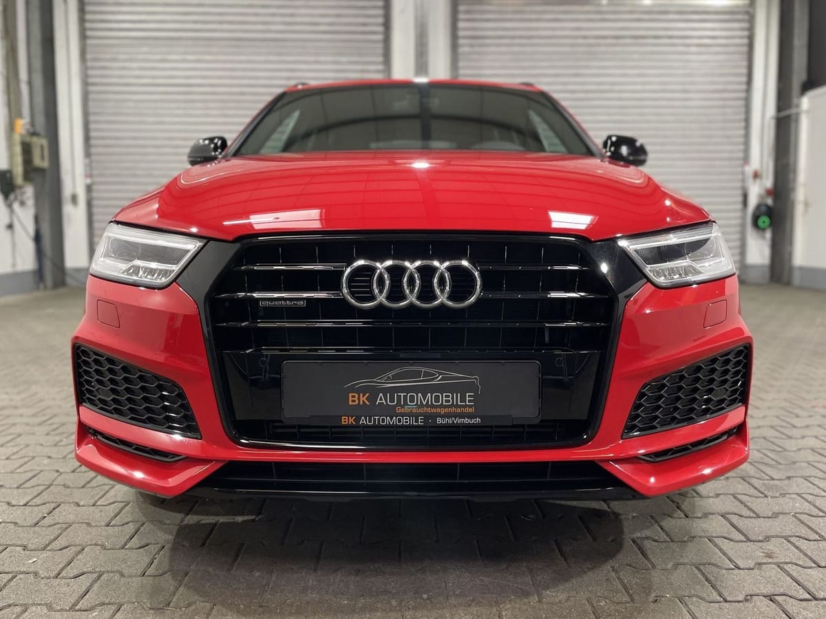 Audi Q3 2.0TFSI quat S line Competition LED Black 20 foto 5