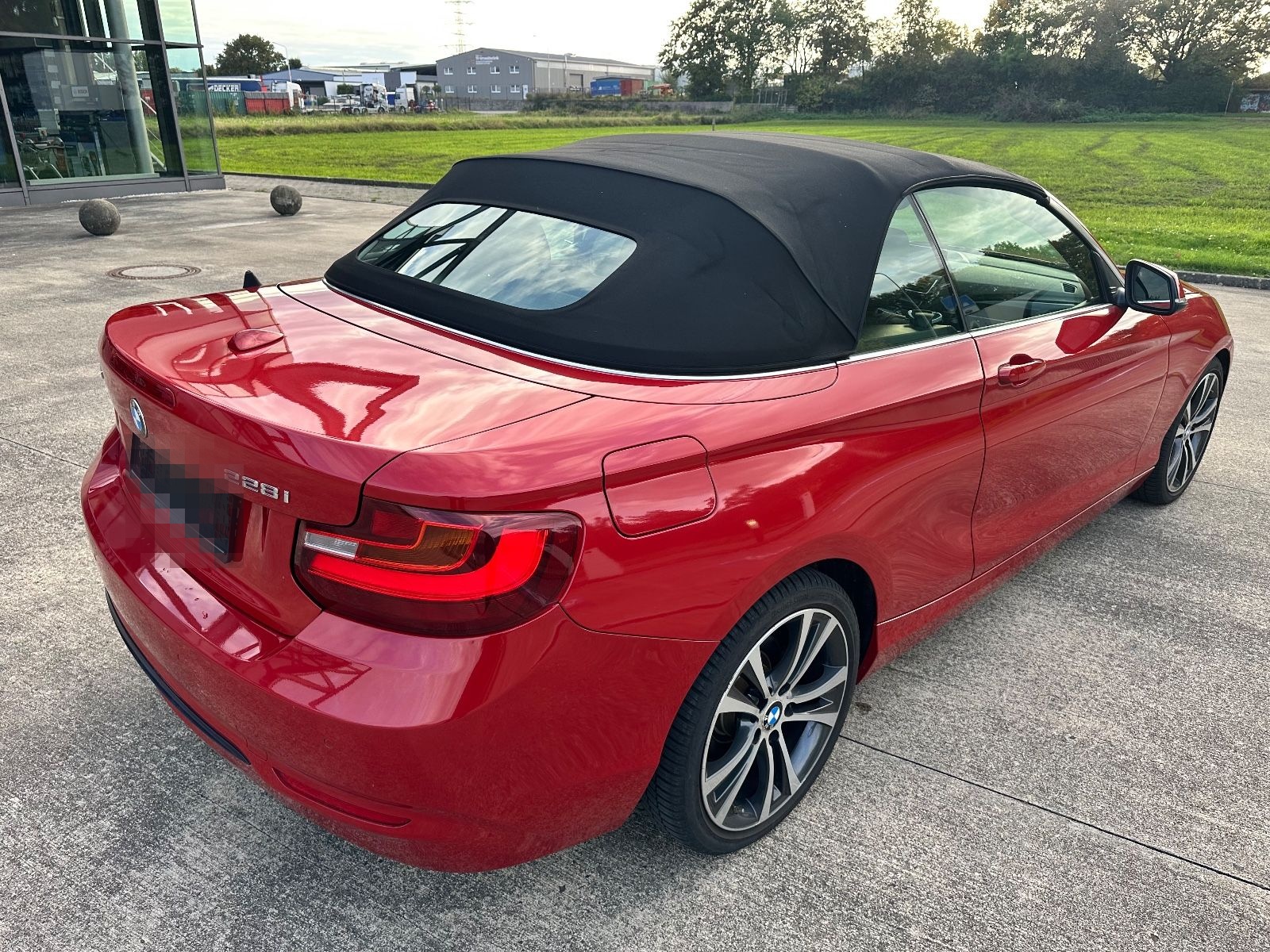 BMW 228i xdrive Cabrio Sport Line foto 2
