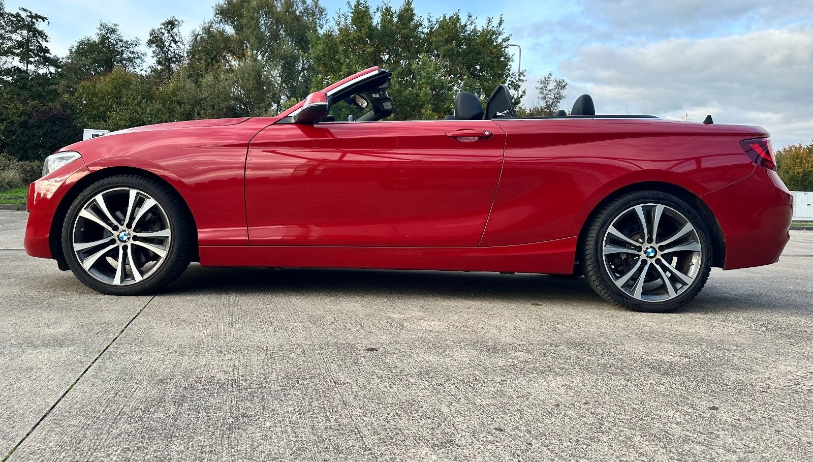 BMW 228i xdrive Cabrio Sport Line foto 11