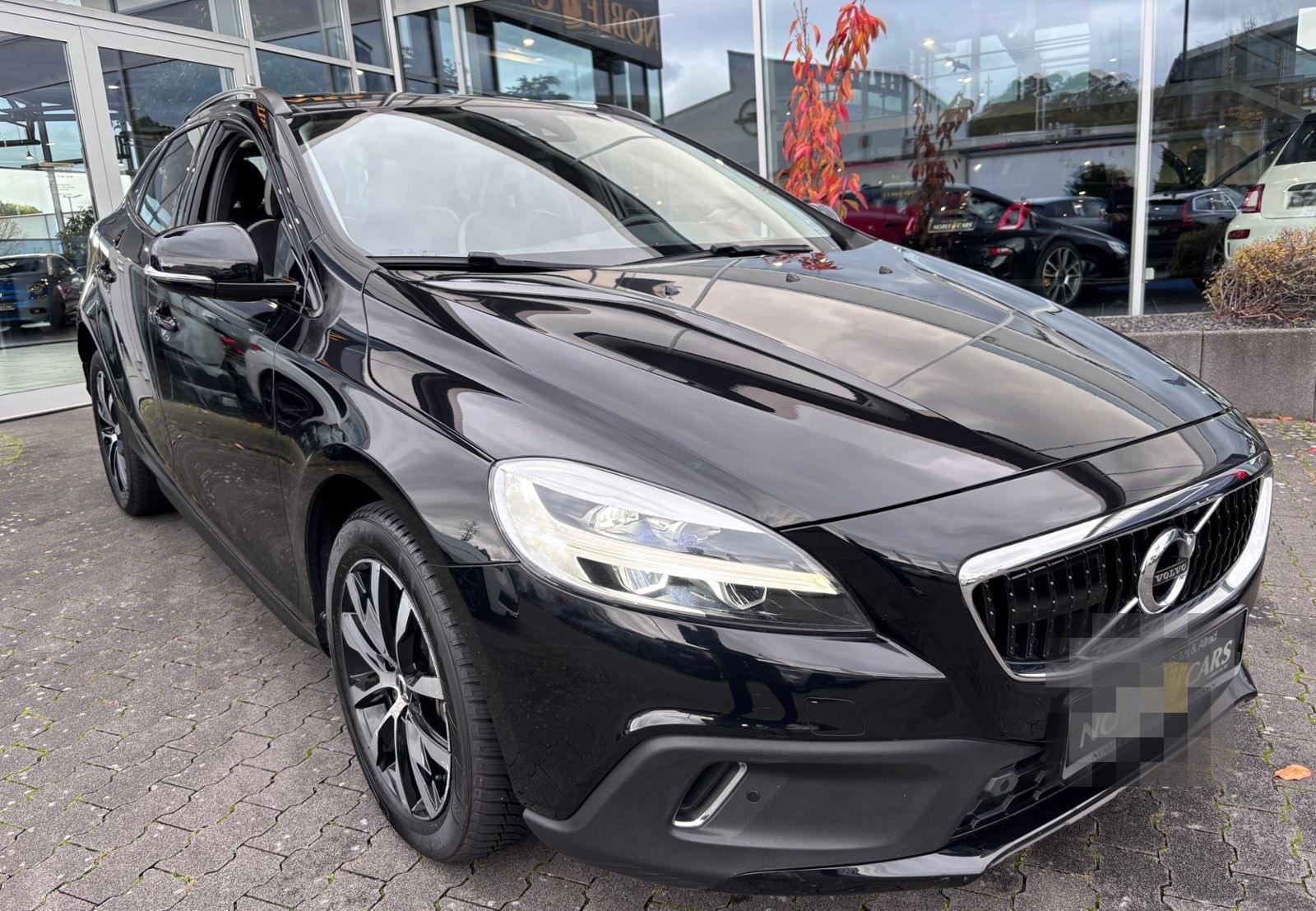 Volvo V40 Cross Country Momentum LED NAVI ALU foto 21