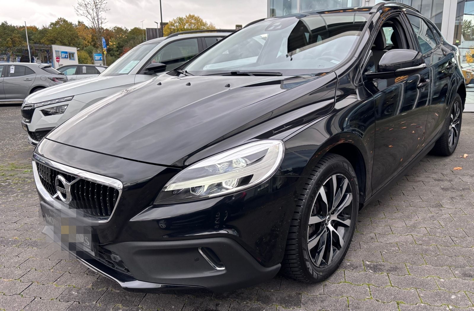 Volvo V40 Cross Country Momentum LED NAVI ALU foto 23
