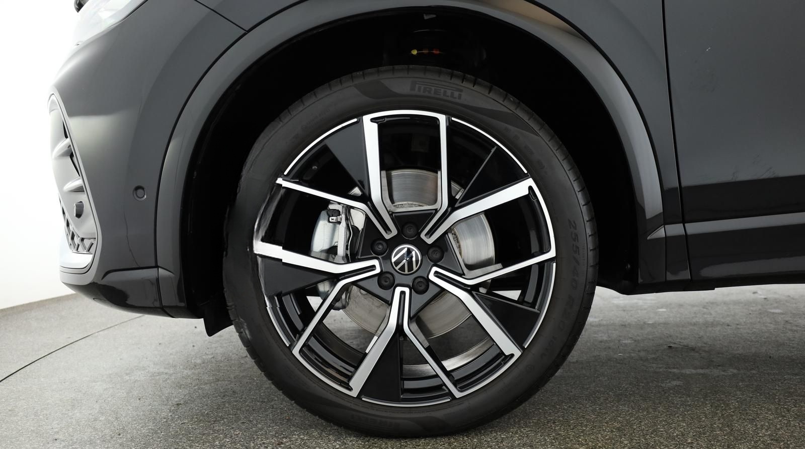 Volkswagen Tiguan 2.0 TDI 4M DSG R-Line Pan HUD HK STHZ 360 foto 11