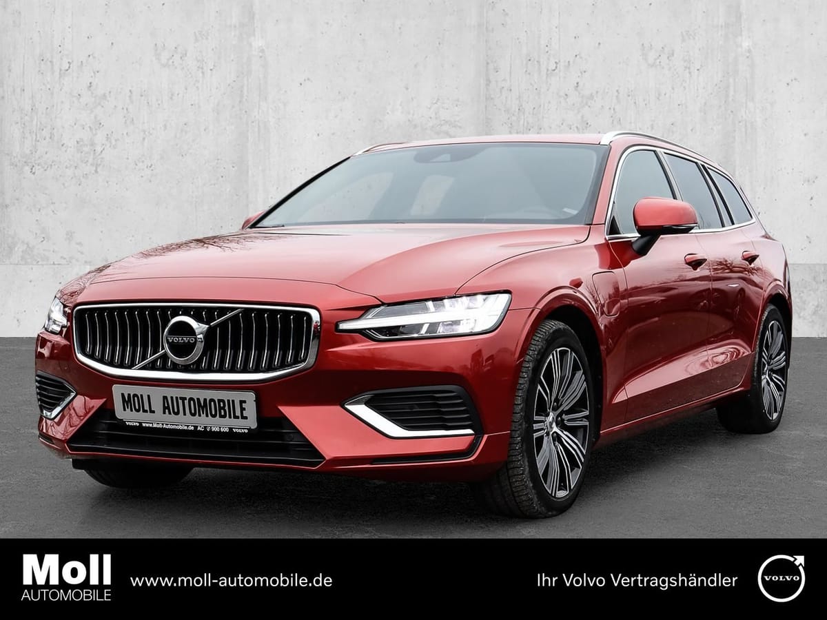 Volvo V60 Kombi Core Recharge Plug-In Hybrid AWD T6 Tw