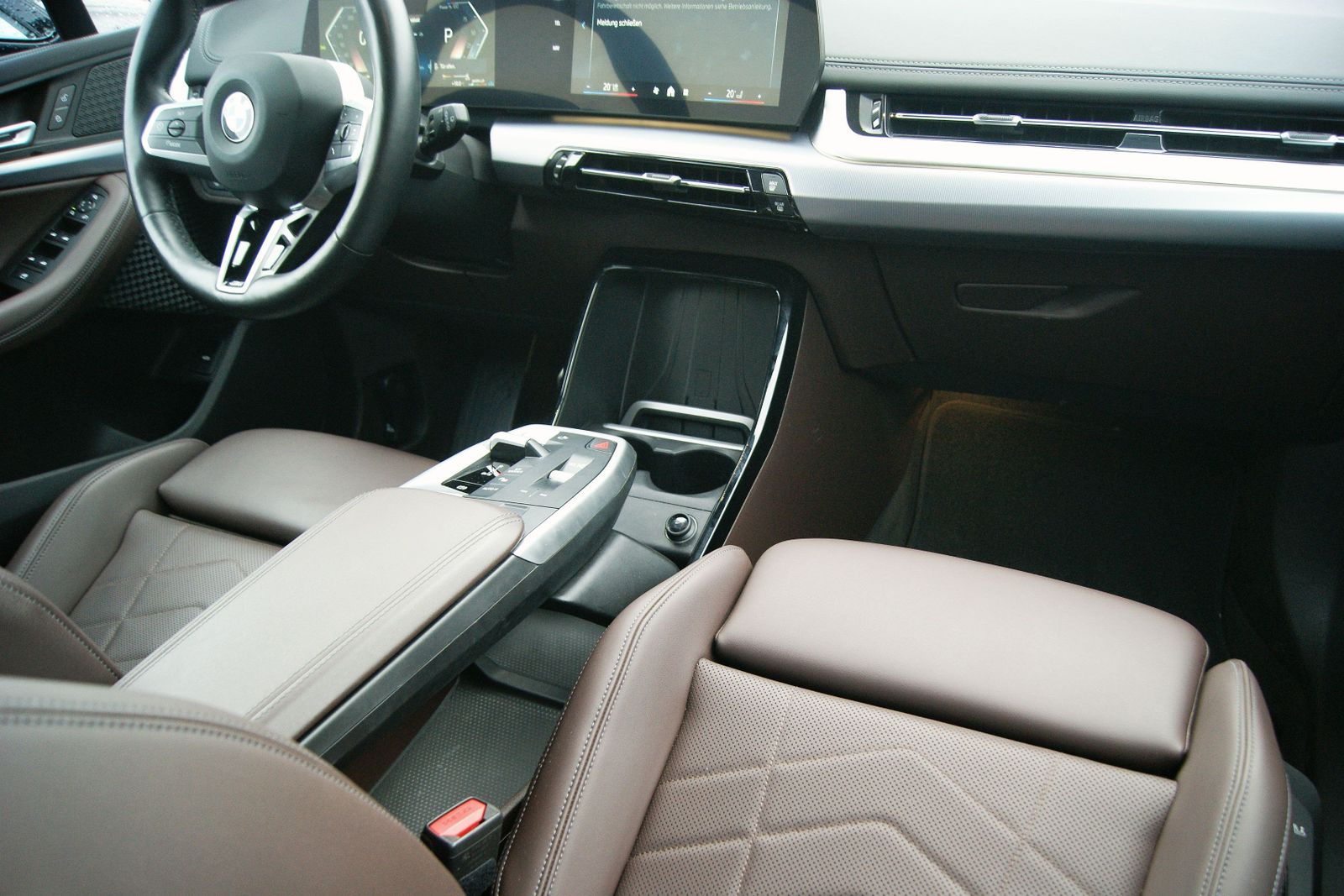 BMW 218i AUT*M-SPORT*HUD*LEDER*AHK*ACC*KAM*LHZ*LED+ foto 23