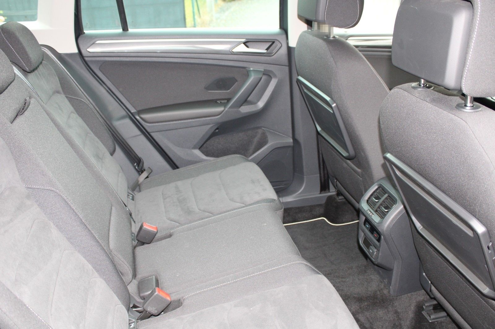 Volkswagen Tiguan Highline 4Motion**R-LINE/ACC/VC/AHK/CAM** foto 12