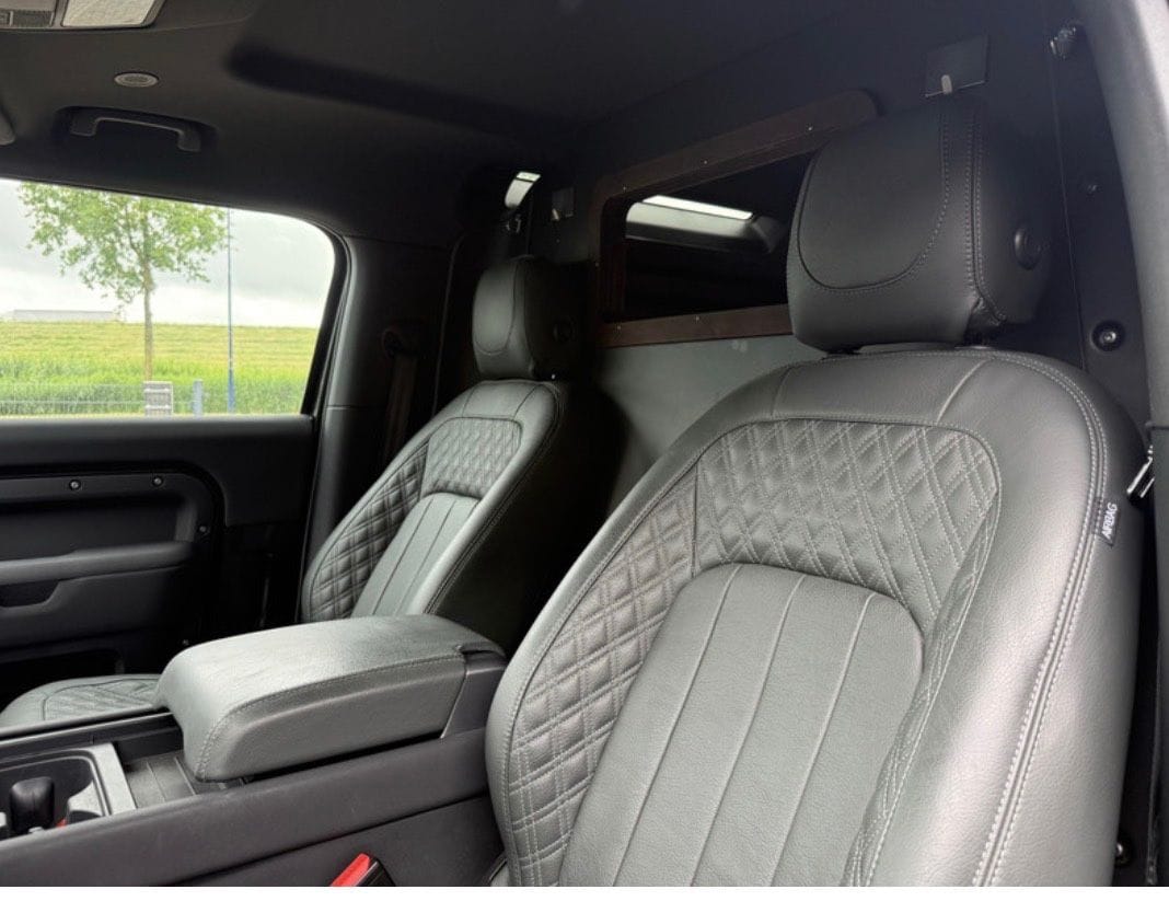 Land Rover Defender 90 Hard Top 3.0 D200 ,AHK,LED,LKW-Zulla foto 21