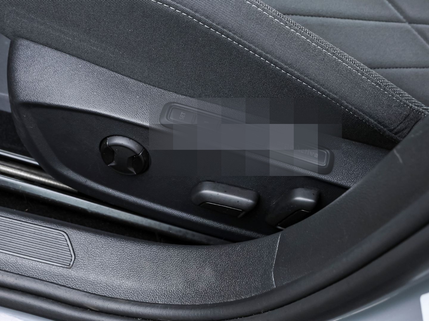 Volkswagen Golf SVIII STYLE eTSI DSG ACC LEDPLUS NAVI RFK foto 11