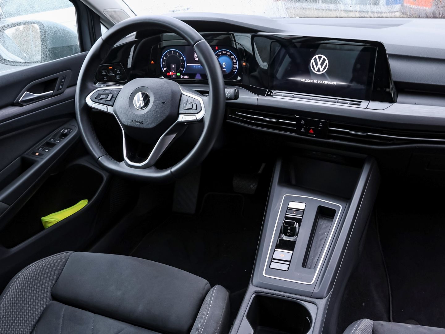 Volkswagen Golf SVIII STYLE eTSI DSG ACC LEDPLUS NAVI RFK foto 4