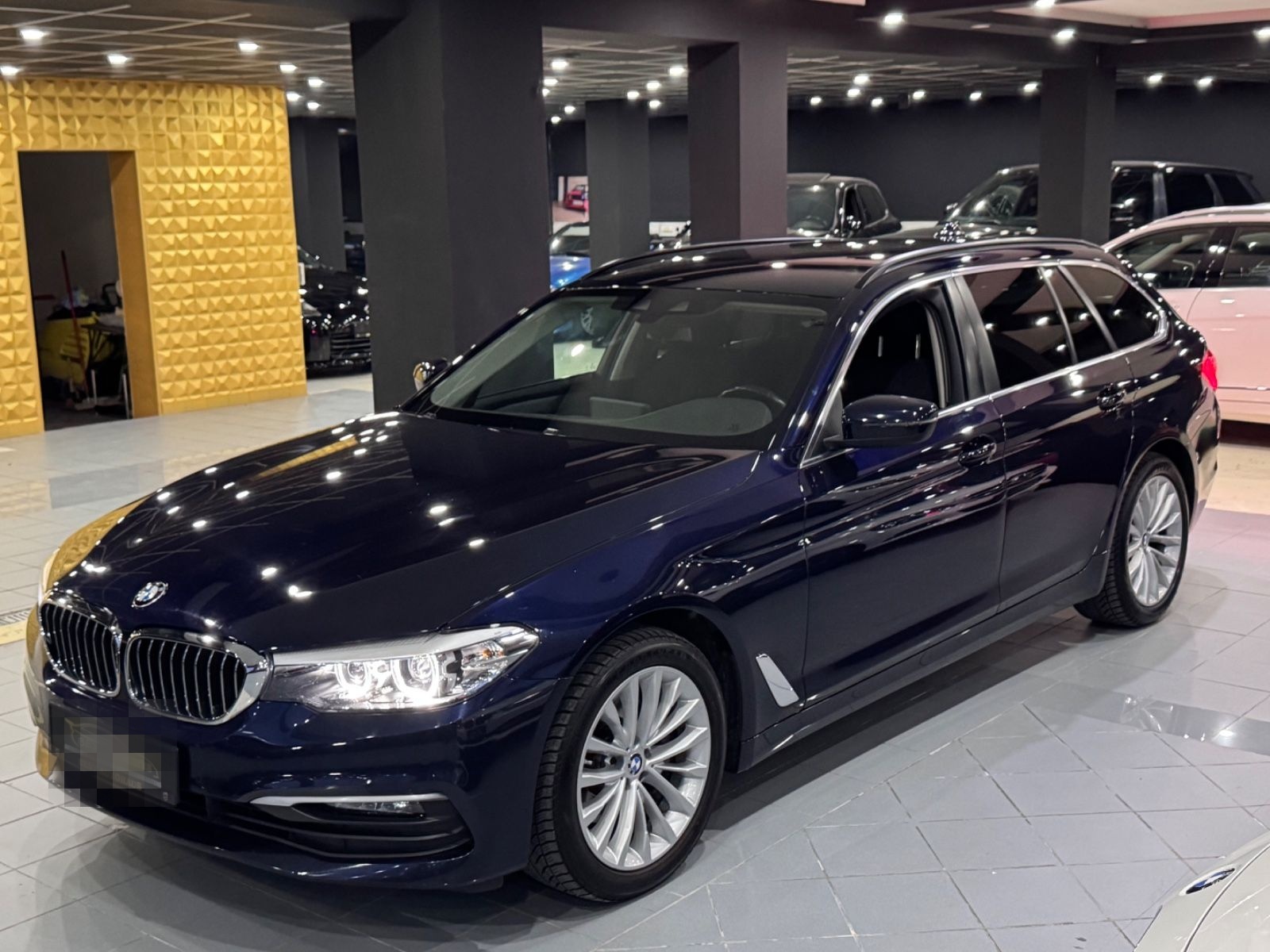 BMW 520d G31 Automatik *KLIMA*PDC*AHK* Touchscreen* foto 2
