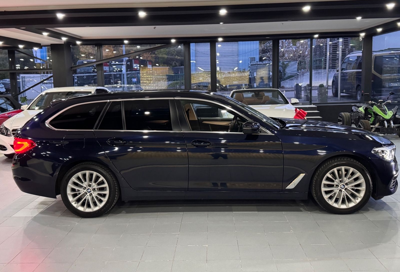 BMW 520d G31 Automatik *KLIMA*PDC*AHK* Touchscreen* foto 11