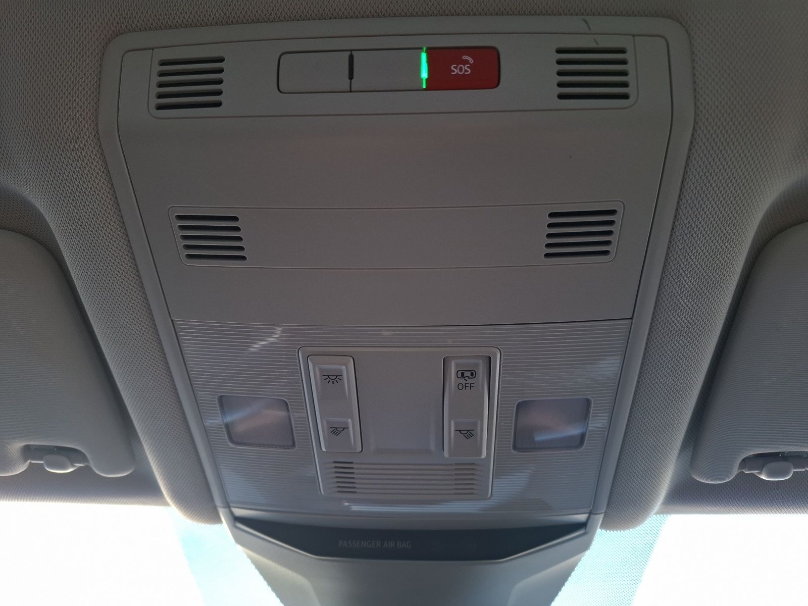 Volkswagen T-Roc TSI Life LED Navi AID Park-Assoist SH foto 21