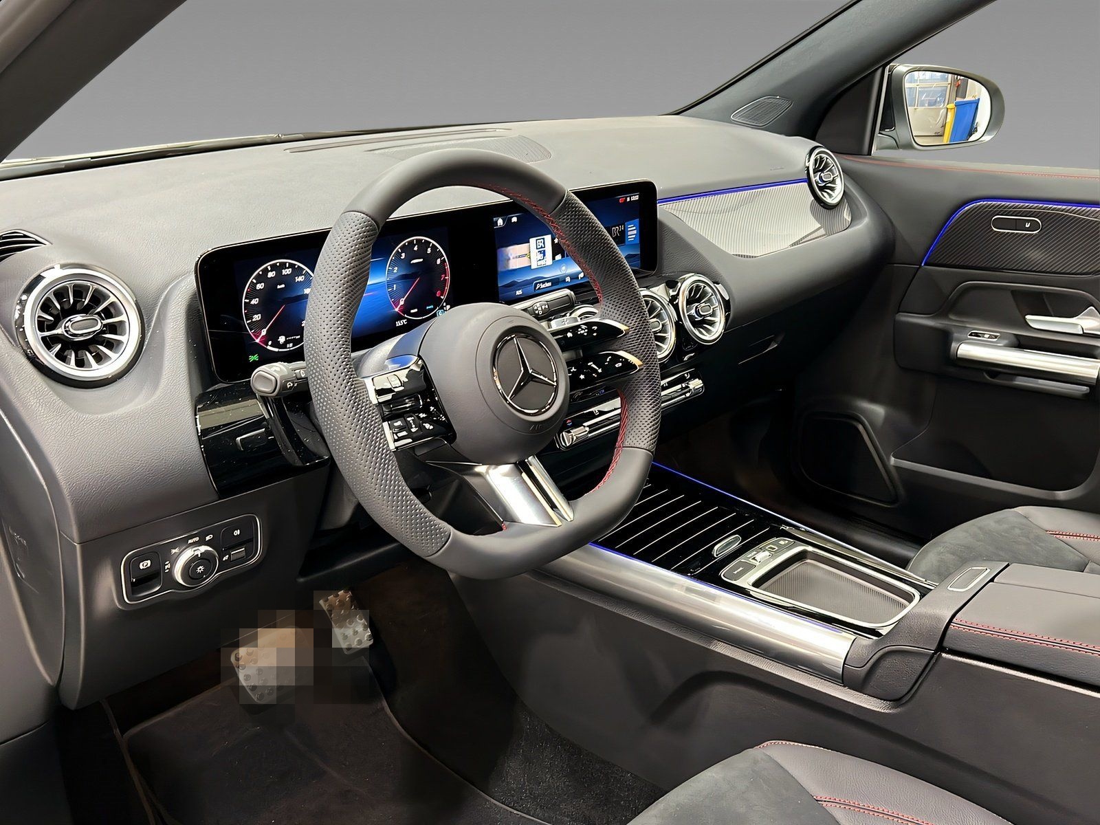 Mercedes-Benz GLA 200 AMG+LED+Ambiente+CarPlay+TotW+AHK+360° foto 11