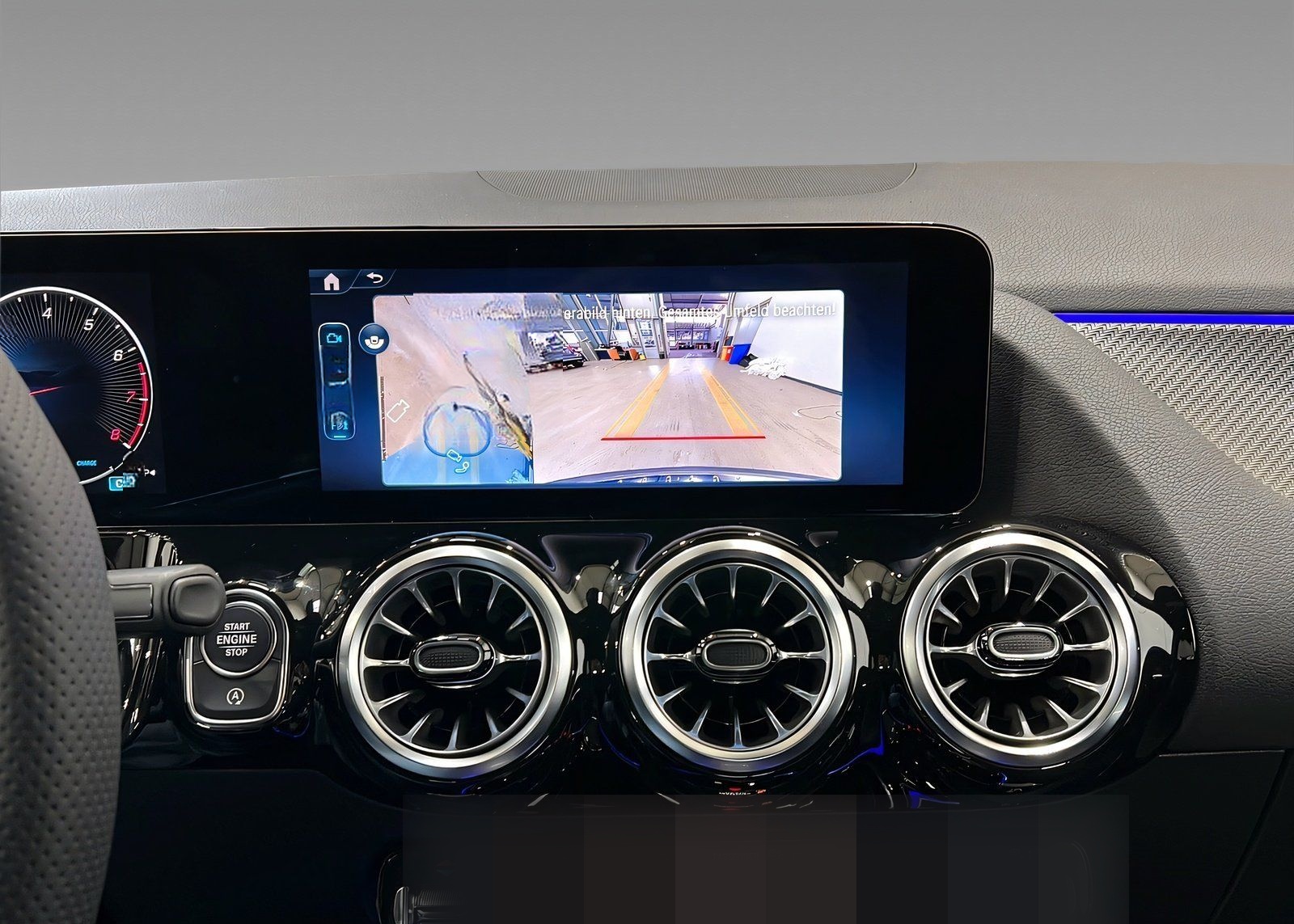 Mercedes-Benz GLA 200 AMG+LED+Ambiente+CarPlay+TotW+AHK+360° foto 12
