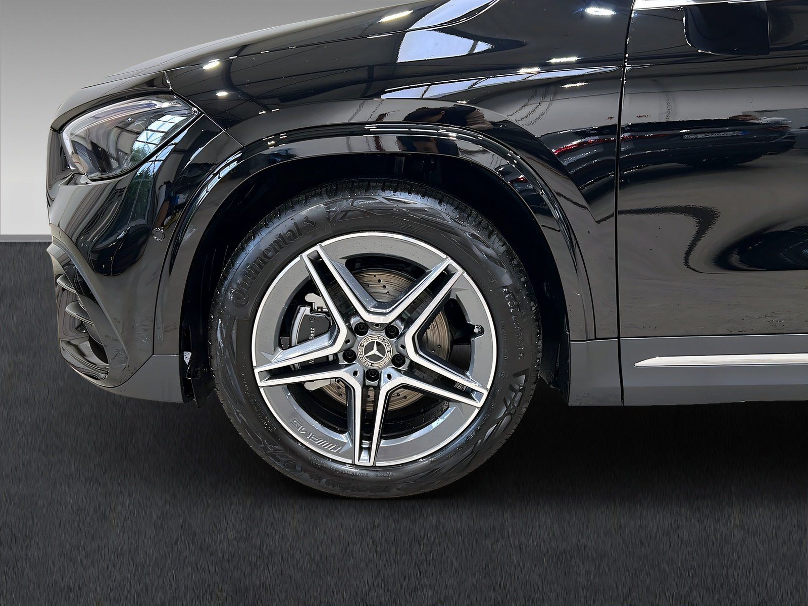 Mercedes-Benz GLA 200 AMG+LED+Ambi+Carplay+TotW+AHK+19"+360° foto 7