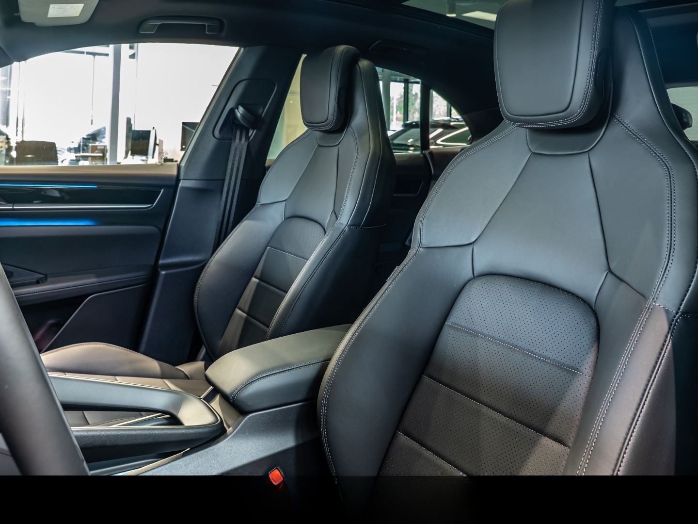 Porsche Macan 4 FnW-Goldbronze Burmester Matrix Luft foto 21