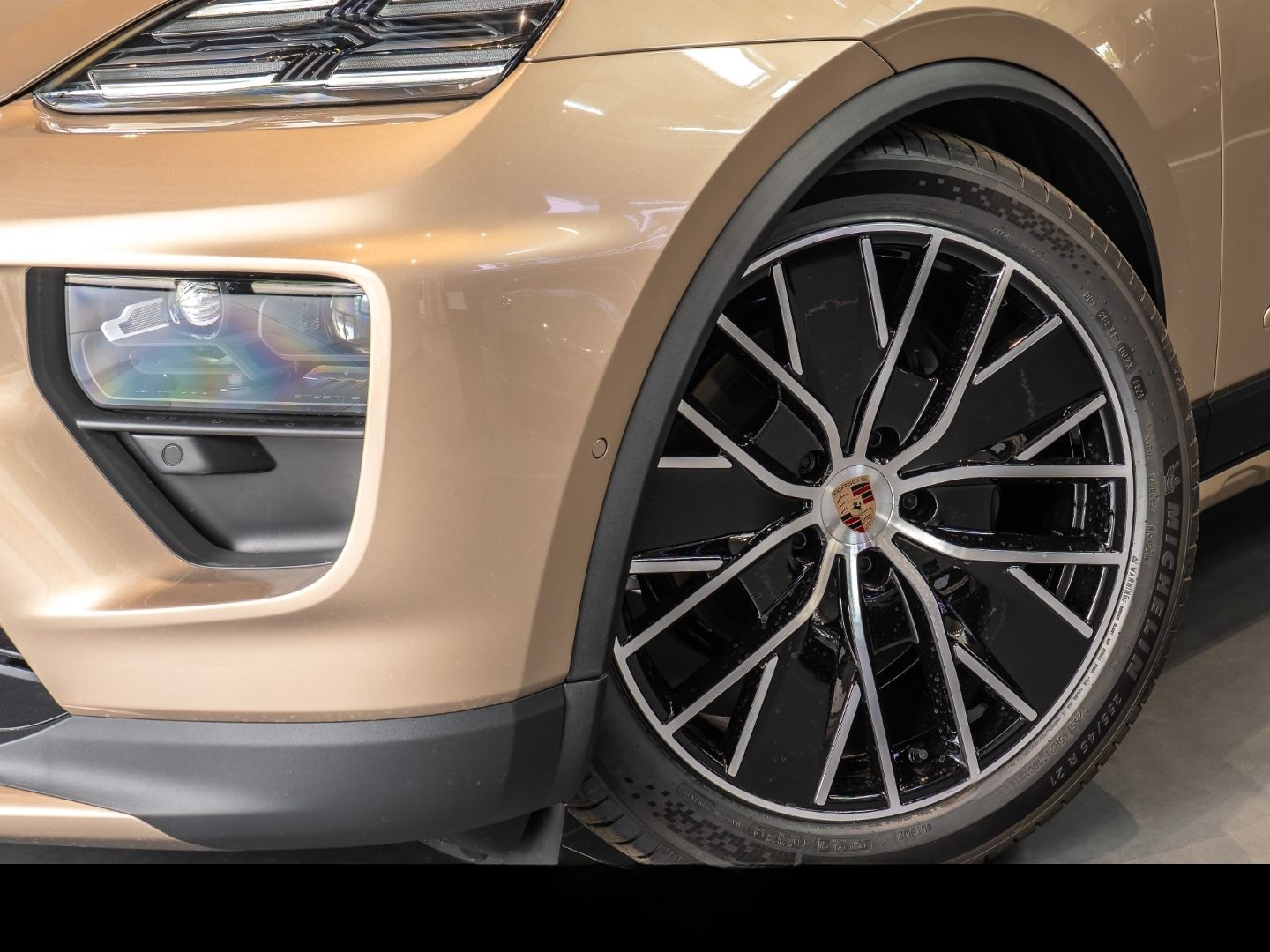 Porsche Macan 4 FnW-Goldbronze Burmester Matrix Luft foto 8
