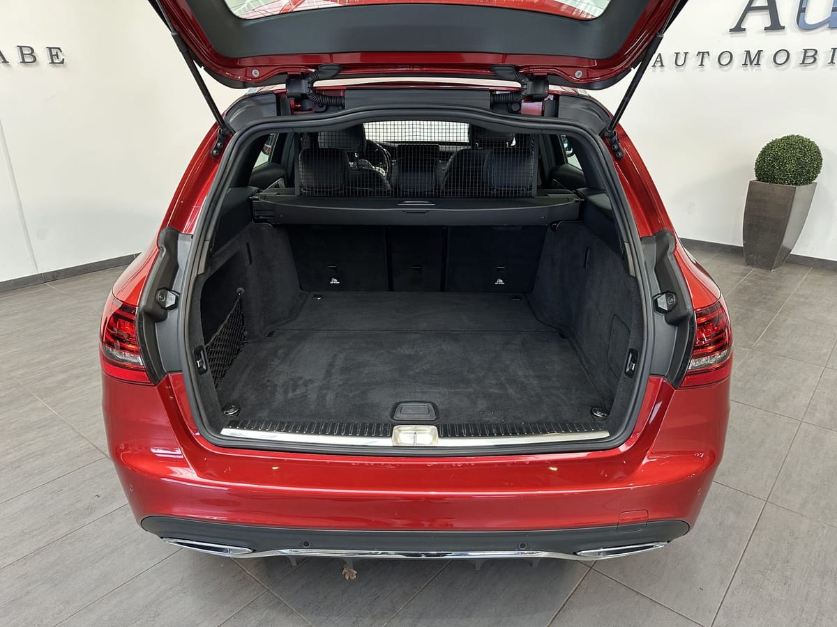 Mercedes-Benz C 220 d T 4Matic AMG-Line NAV+LED+18ZOLL foto 6