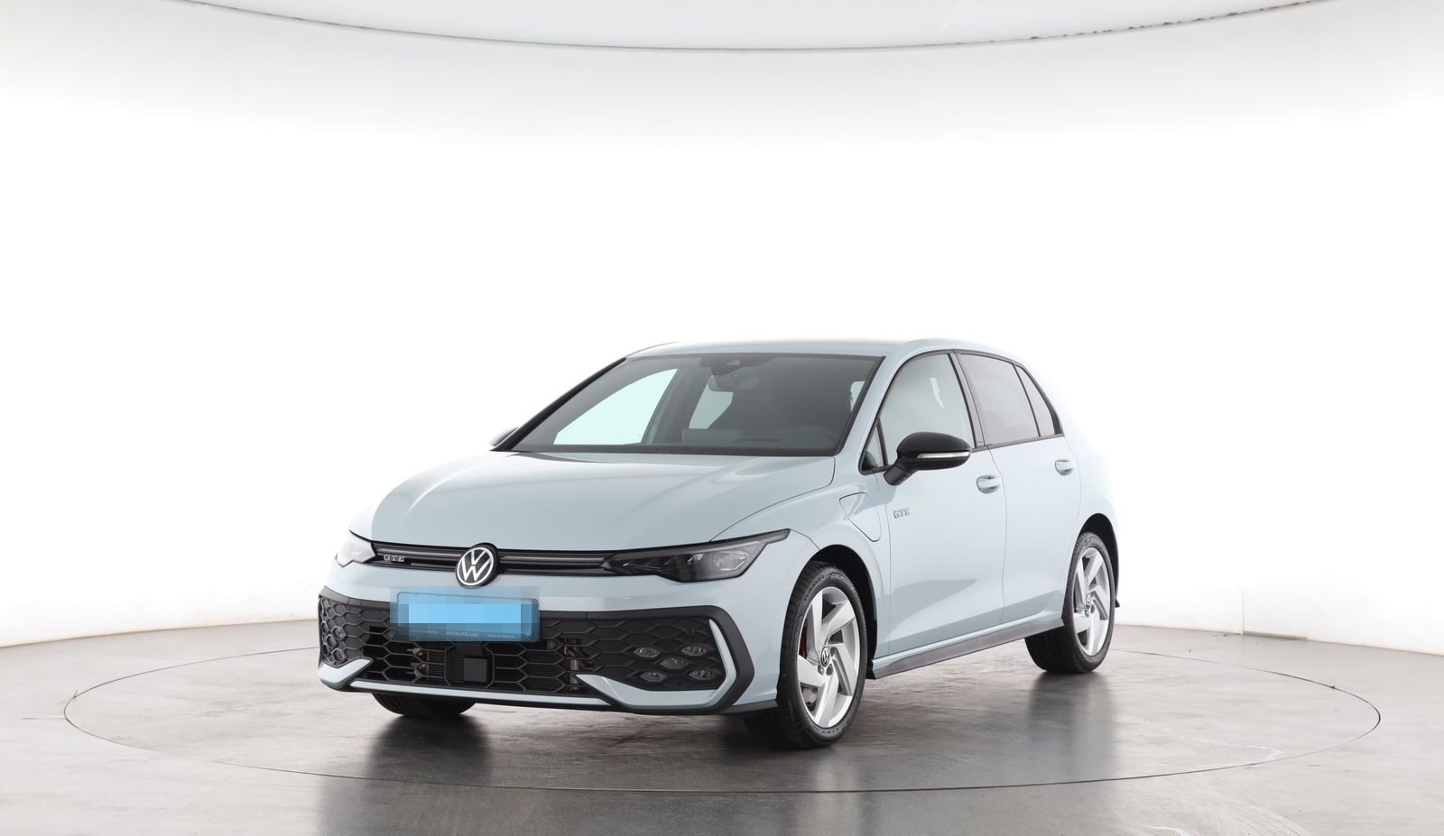Volkswagen Golf VIII GTE 1.5 TSI DSG eHybrid | NAVI | AHK | foto 2