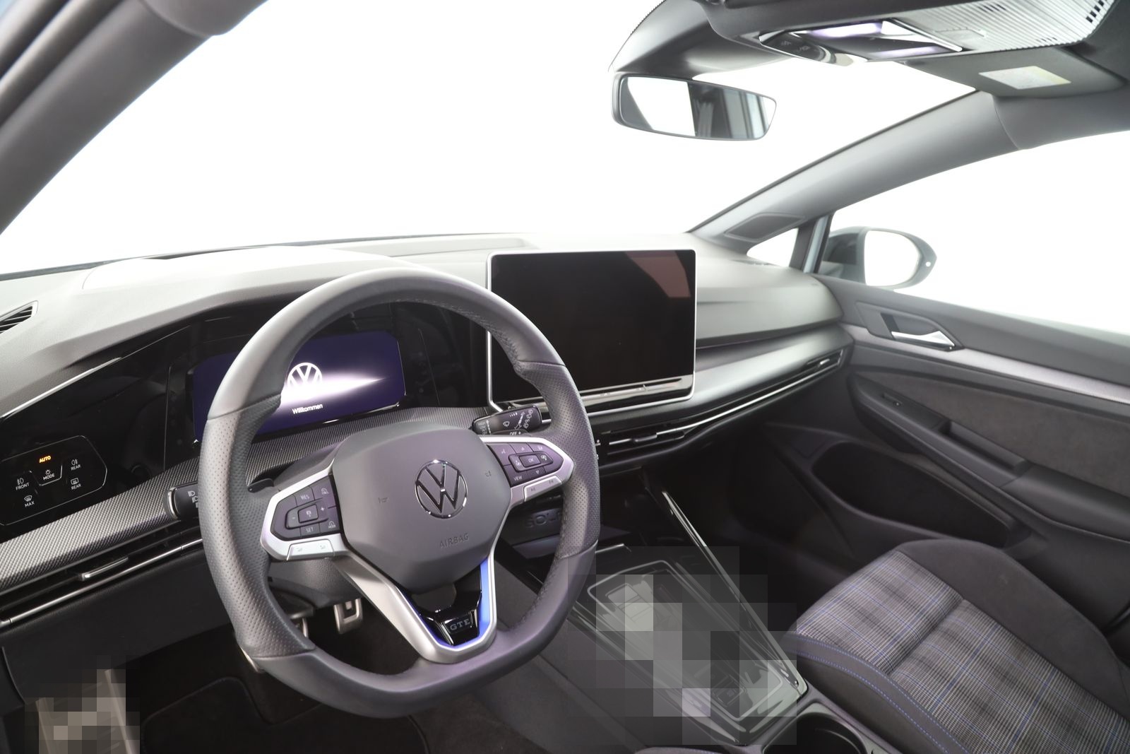 Volkswagen Golf VIII GTE 1.5 TSI DSG eHybrid | NAVI | AHK | foto 11