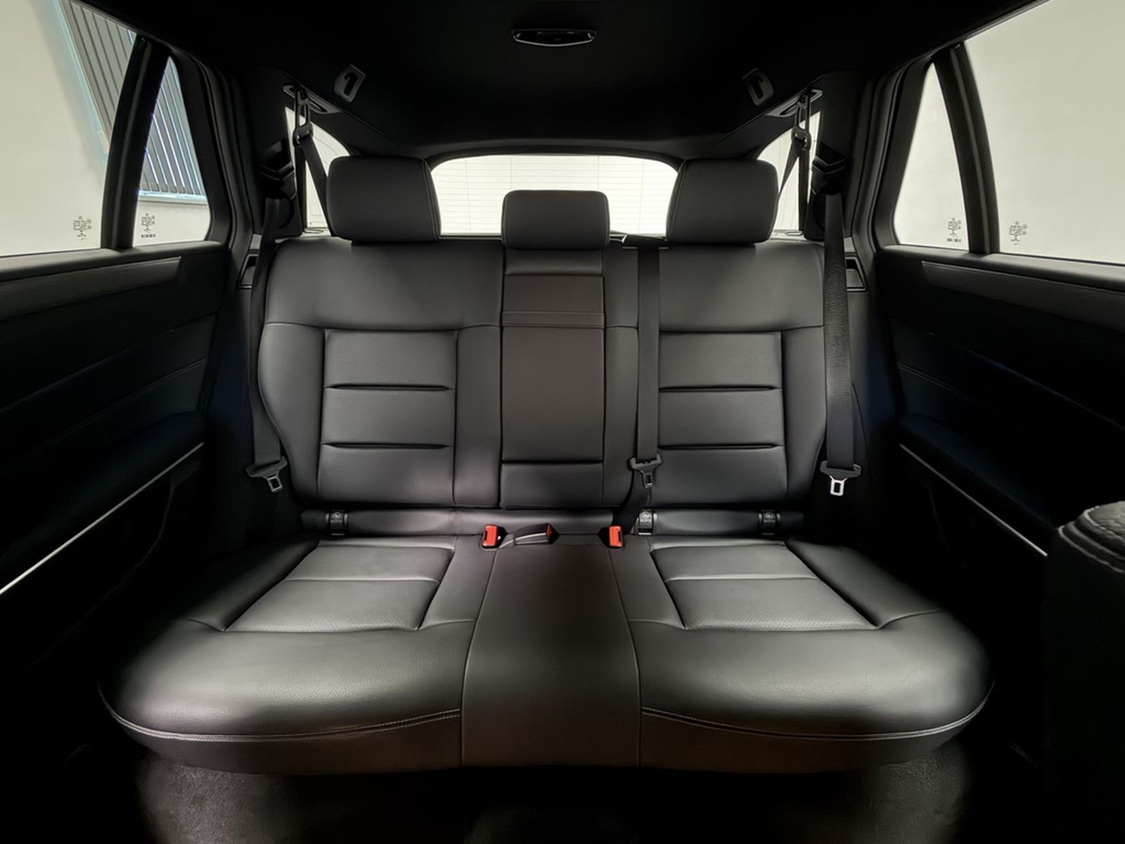 Mercedes-Benz E 200 T CGI BlueEff. Aut. Avantgarde LED 7-Sitze foto 16