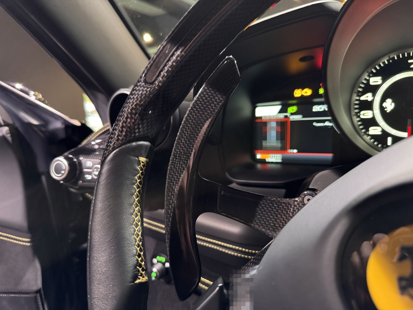 Ferrari F8 Tributo BRD*u-frei*Carbon*Lift*Racing Seats foto 23