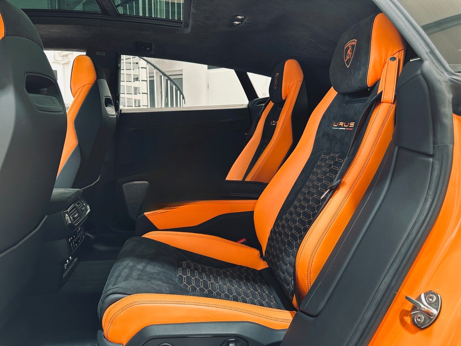 Lamborghini Urus NOVITEC foto 25