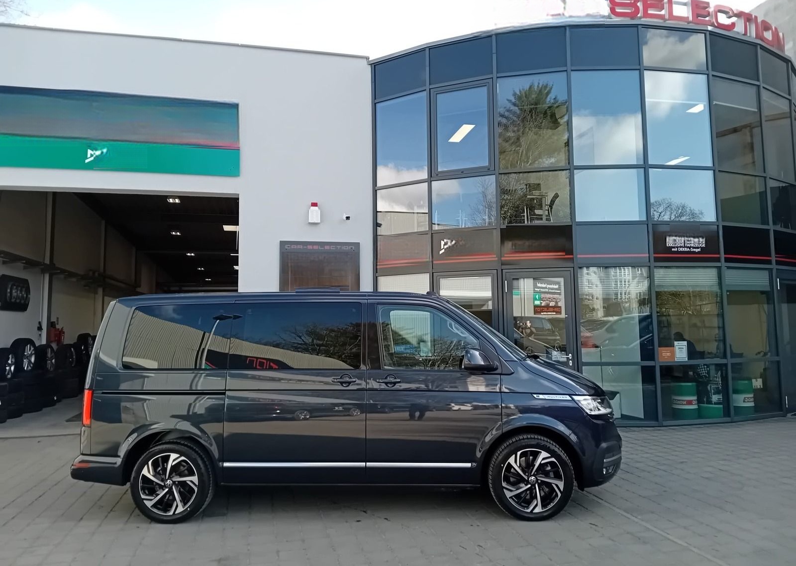Volkswagen T6.1 Multivan Generation Six LEDER/ACC/NAV/E-TÜR foto 3