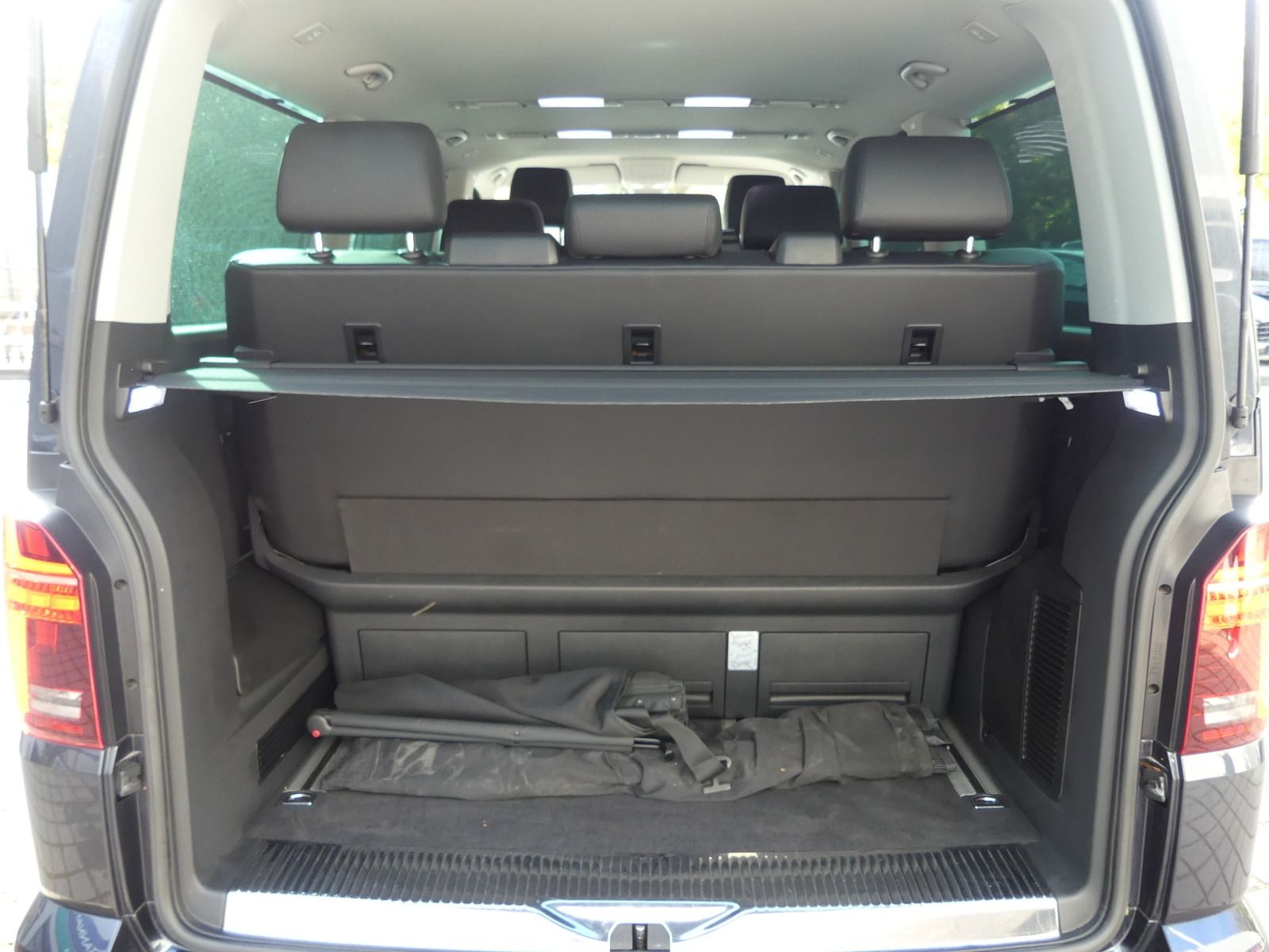 Volkswagen T6.1 Multivan Generation Six LEDER/ACC/NAV/E-TÜR foto 23