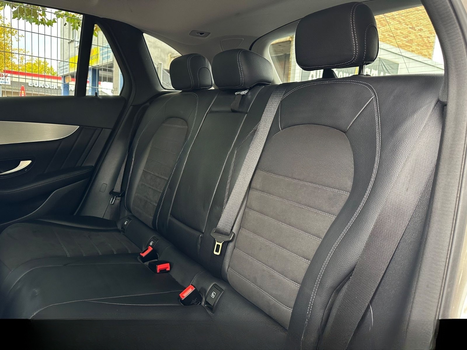 Mercedes-Benz GLC 400 d 4Matic / KAMERA - SITZHZ - AHK - TEMPO foto 15