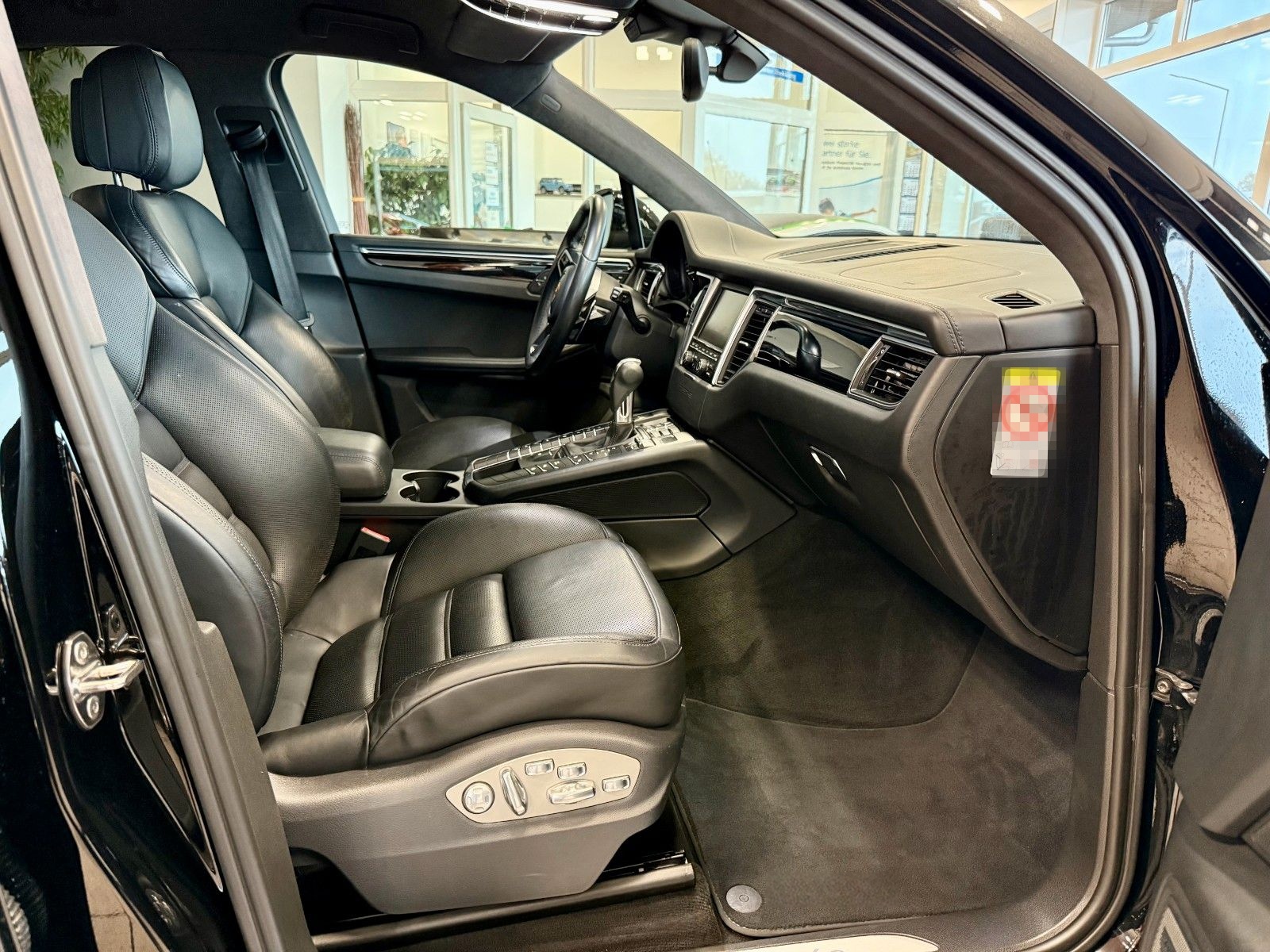 Porsche Macan Turbo Luftfederung/AHK/Keyless/ACC foto 14