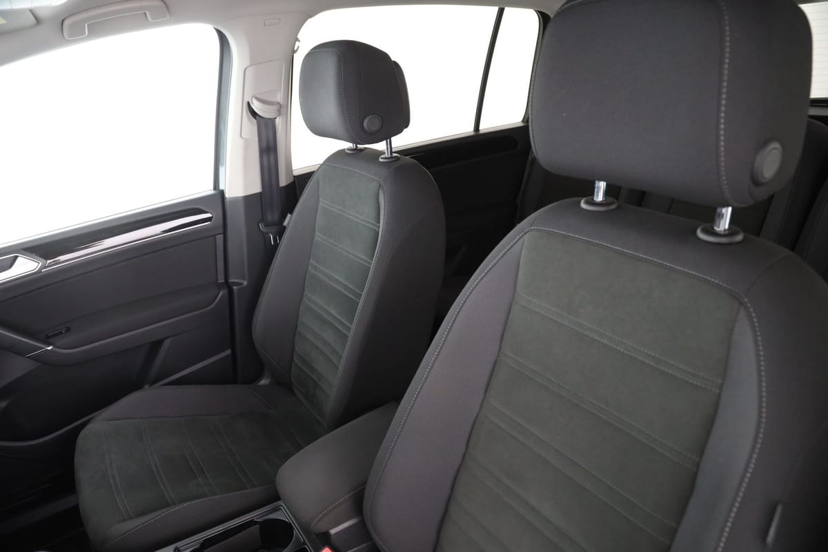 Volkswagen Touran 1.5 TSI R-Line | NAVI | LED | SITZH. | foto 12