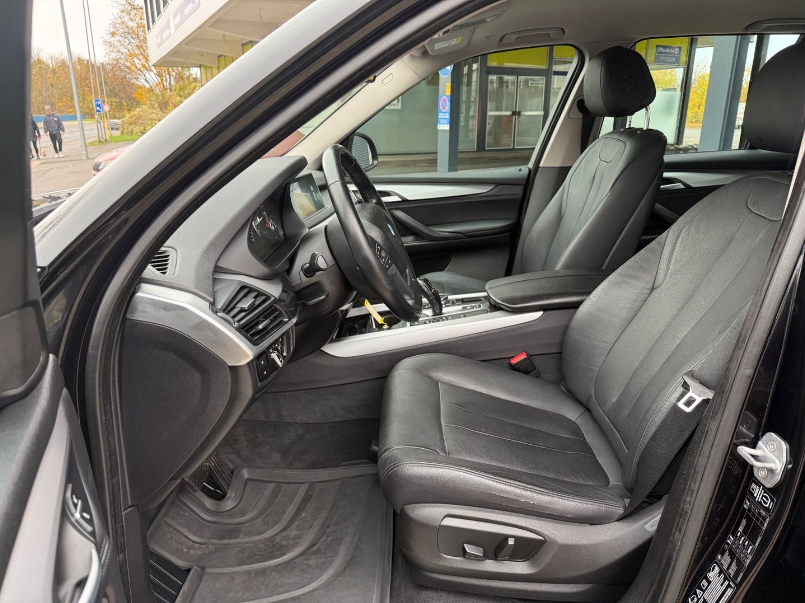 BMW X5 Baureihe X5 xDrive30d HED-UP/NAVI/SPORT PAKET foto 14