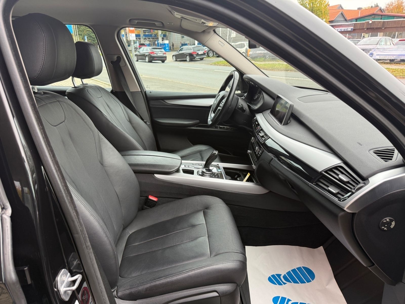 BMW X5 Baureihe X5 xDrive30d HED-UP/NAVI/SPORT PAKET foto 29