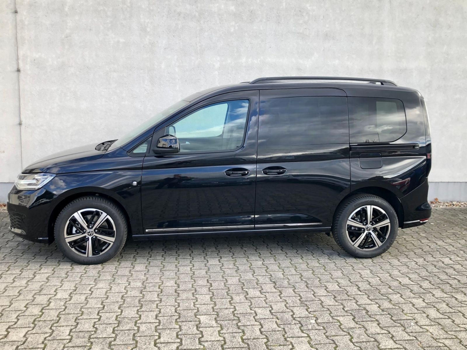 Volkswagen Caddy Life "Dark Label"  KLIMA LED ALU foto 2